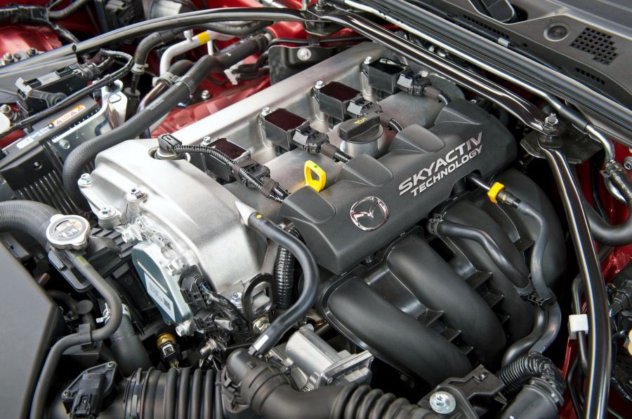  Mazda MX-5 Roadster 2014 года  (фото 38 из 62)